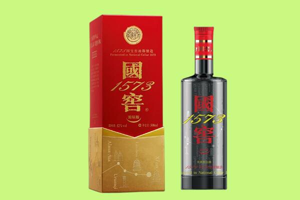 彭水县回收国窖1573.jpg